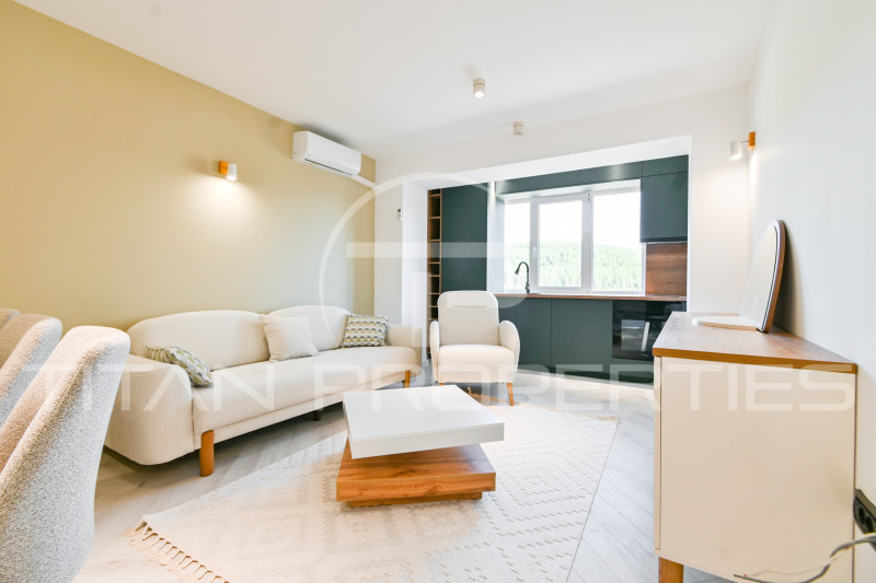 Myytävänä  1 makuuhuone Pernik , Mošino , 60 neliömetriä | 90184242