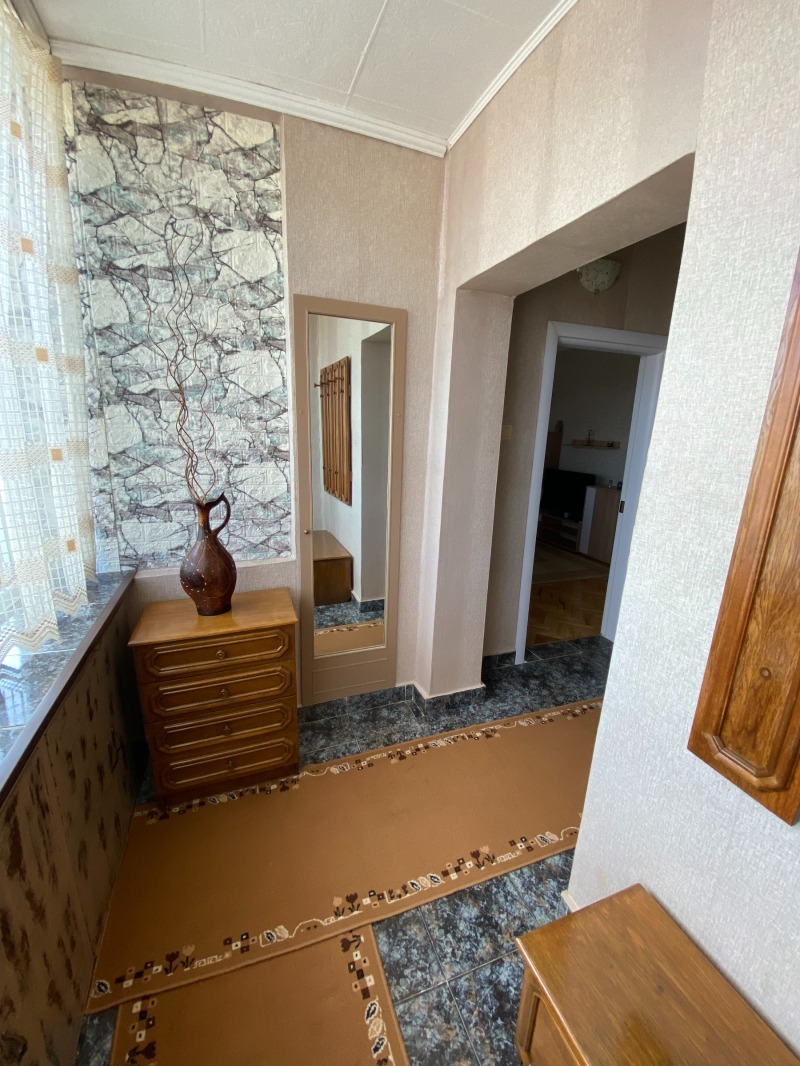 Продаја  1 спаваћа соба Шумен , Центар , 63 м2 | 41228097 - слика [11]