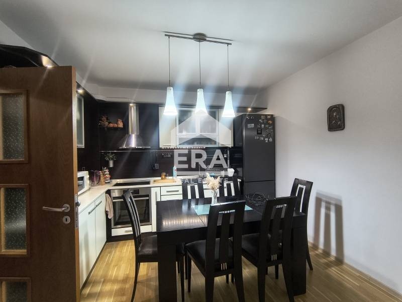 Продава 3-СТАЕН, гр. Велико Търново, Колю Фичето, снимка 7 - Апартаменти - 52389451