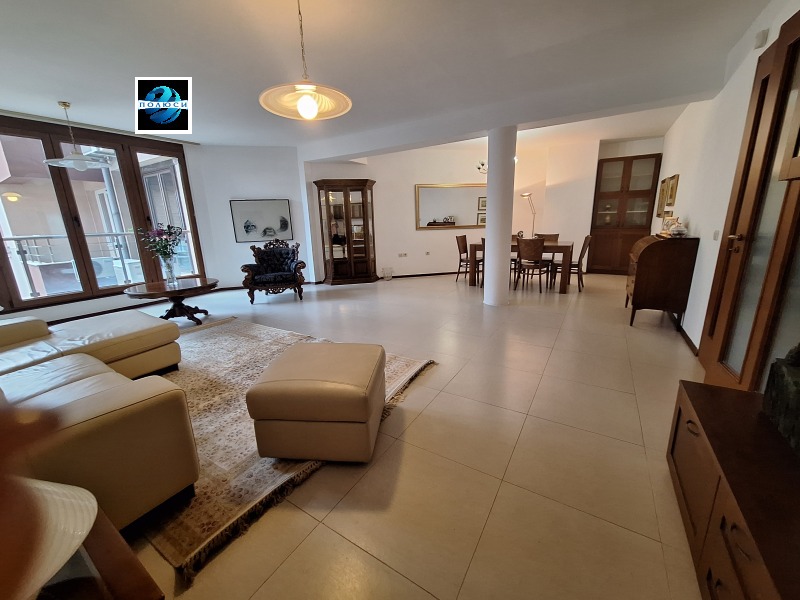 Продава 4-СТАЕН, гр. София, Борово