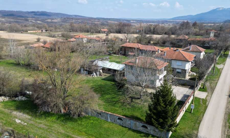 Продава КЪЩА, с. Горна Росица, област Габрово, снимка 2 - Къщи - 53770613