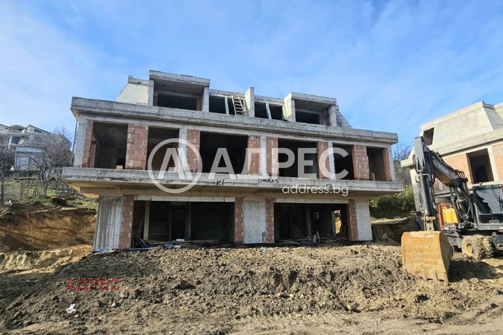 Продава КЪЩА, гр. Варна, м-т Манастирски рид, снимка 2 - Къщи - 53901334