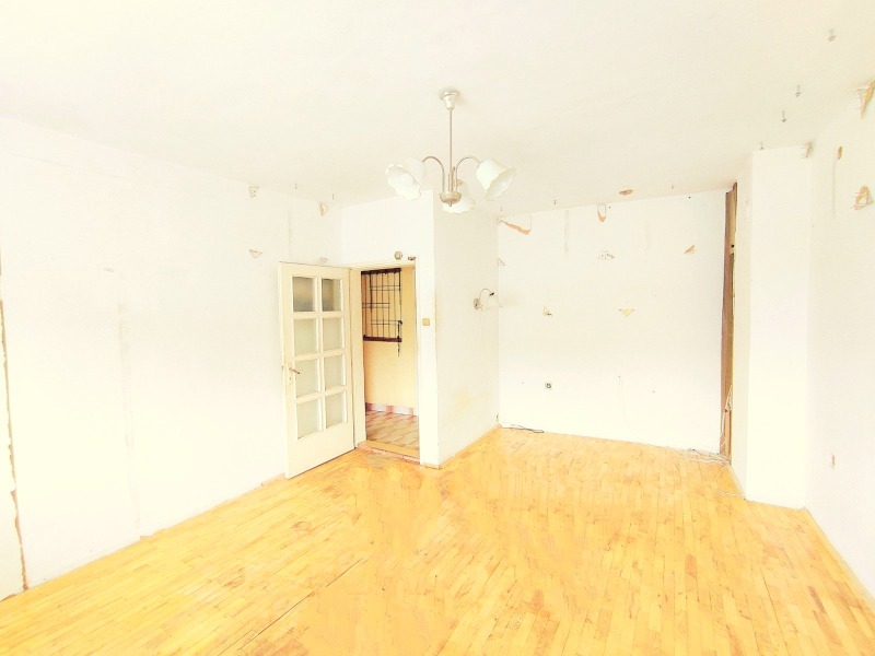 En venta  1 dormitorio Varna , Chataldzha , 45 metros cuadrados | 50838451 - imagen [8]