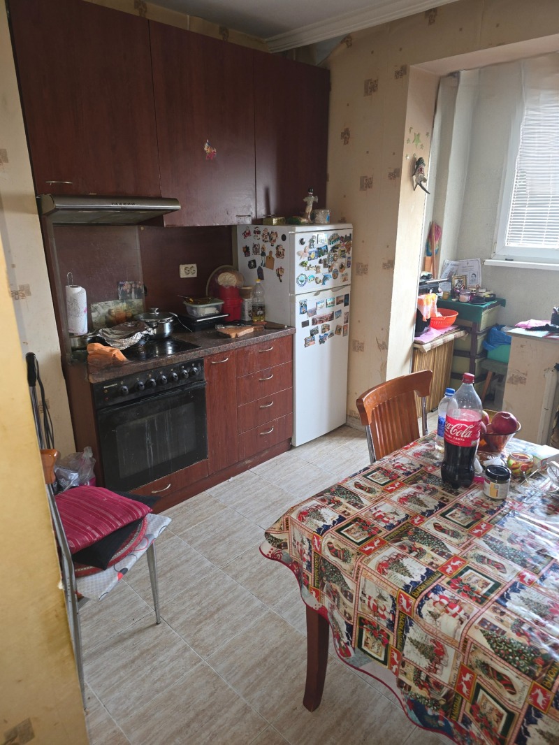 Продава 2-СТАЕН, гр. София, Връбница 1, снимка 2 - Апартаменти - 53271378