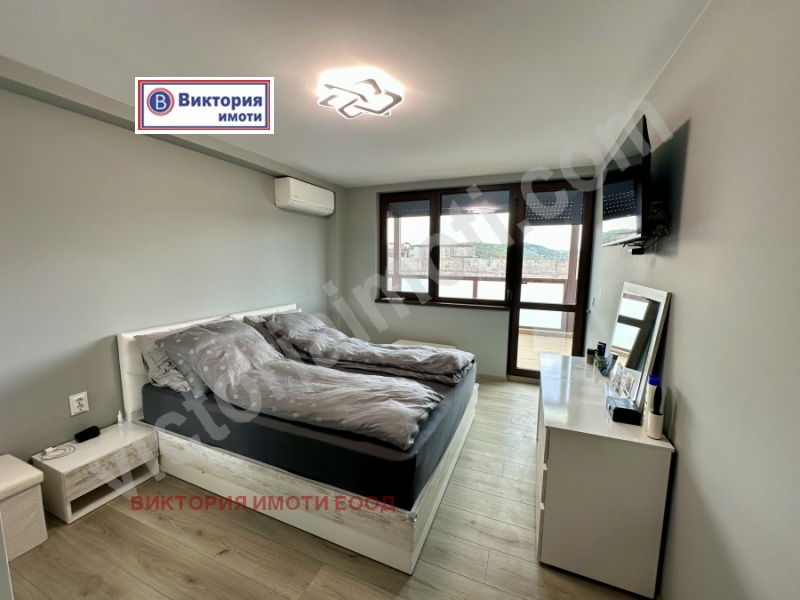 Продаја  2 спаваће собе Велико Тарново , Центар , 150 м2 | 37553451 - слика [11]