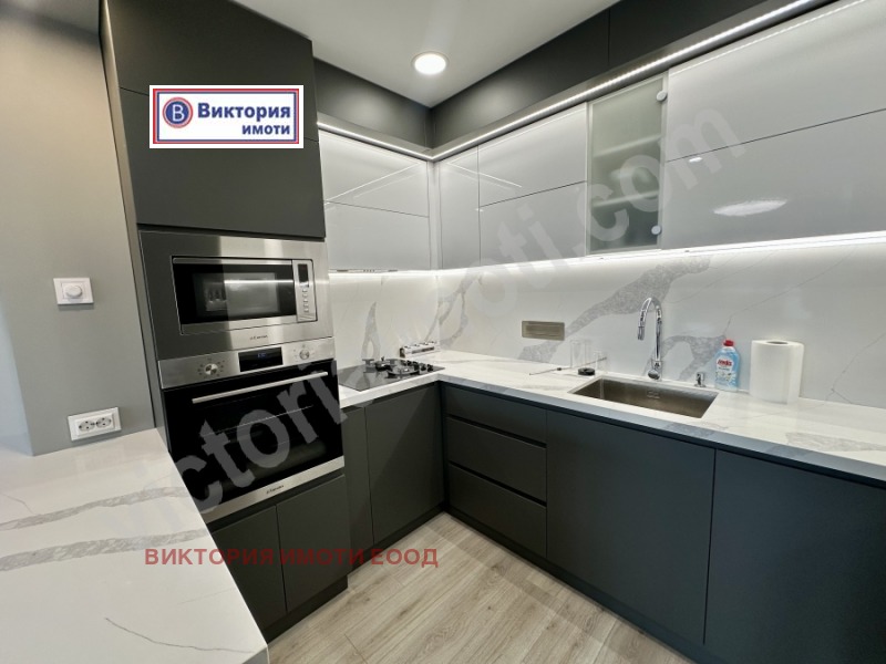 Продаја  2 спаваће собе Велико Тарново , Центар , 150 м2 | 37553451 - слика [10]