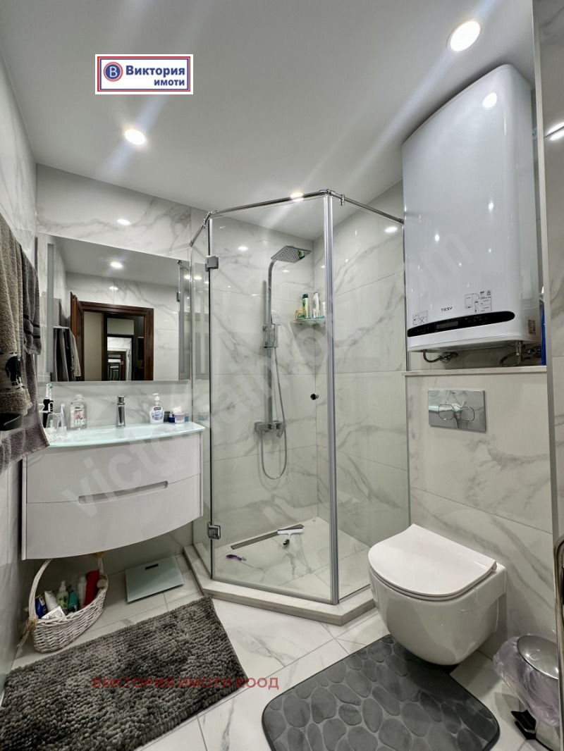 Продаја  2 спаваће собе Велико Тарново , Центар , 150 м2 | 37553451 - слика [4]