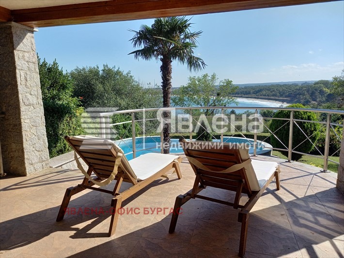 Продава КЪЩА, с. Резово, област Бургас, снимка 3 - Къщи - 55964096