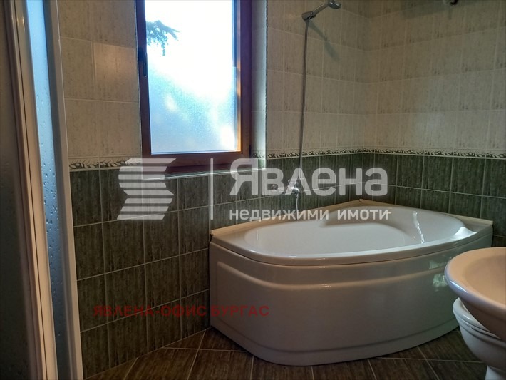 Продава КЪЩА, с. Резово, област Бургас, снимка 14 - Къщи - 55964096