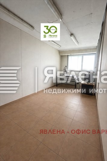 Продава ПРОМ. ПОМЕЩЕНИЕ, гр. Варна, Изгрев, снимка 4 - Производствени сгради - 55892605