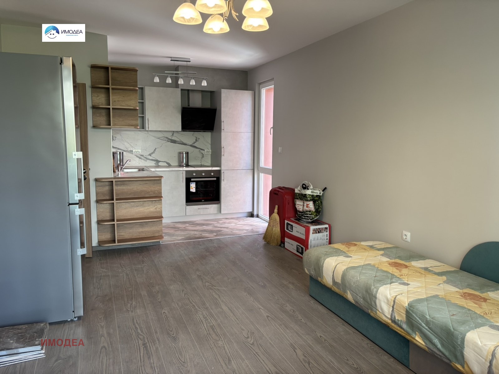 Продава 2-СТАЕН, гр. Велико Търново, Център, снимка 2 - Апартаменти - 54632118