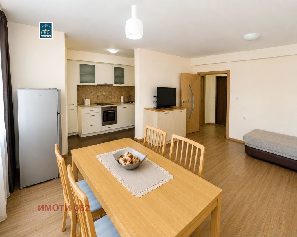 Продава 2-СТАЕН, гр. Велико Търново, Център, снимка 4 - Апартаменти - 54760627