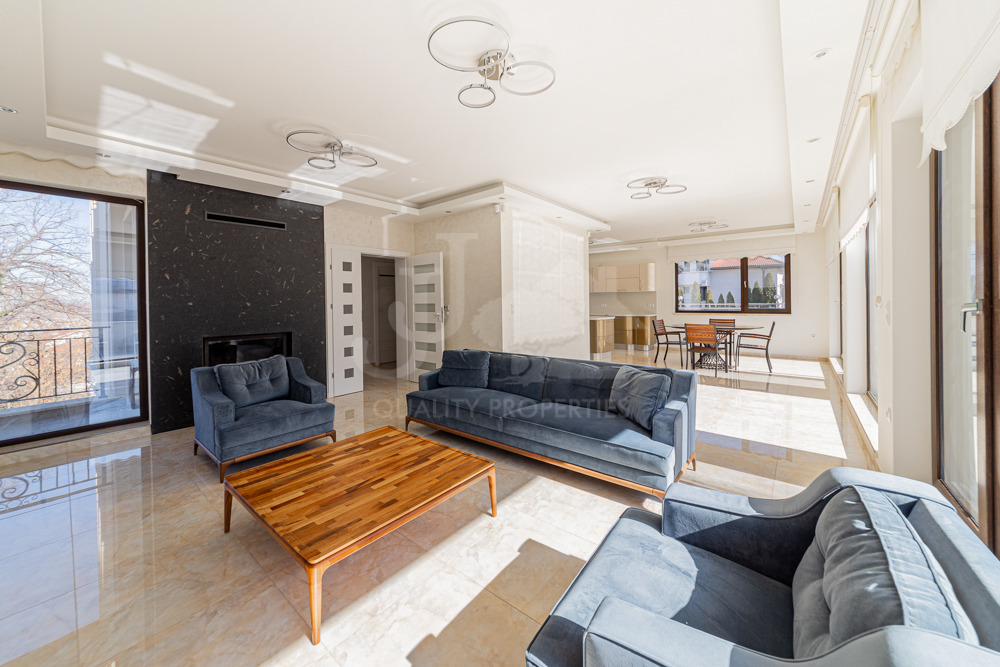 Продава КЪЩА, гр. София, Драгалевци, снимка 2 - Къщи - 49403804