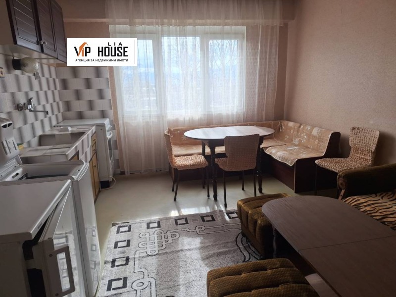 Продава 2-СТАЕН в град Пазарджик, Запад - 58 кв.м / 63 000 € » 123 217.29 лв., ЛИА ВИП ХАУС ООД