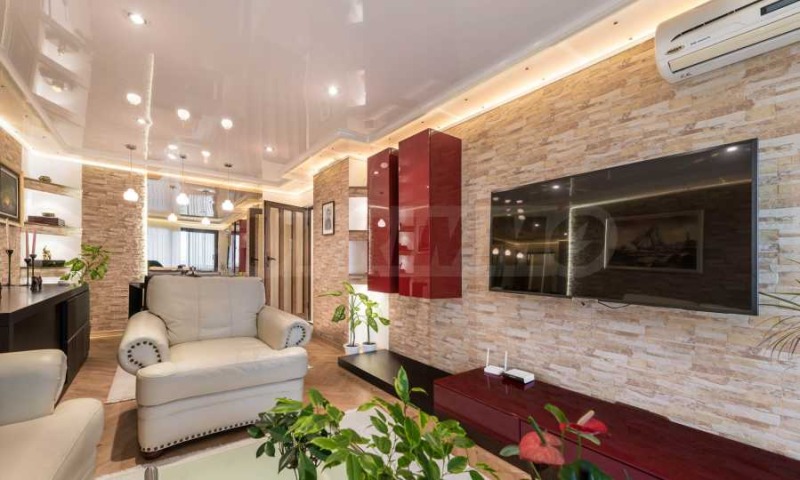 Продава 3-СТАЕН в град Варна, Трошево - 70 кв.м / 205 000 € » 400 945.15 лв., СУПРИММО - ОФИС ВАРНА