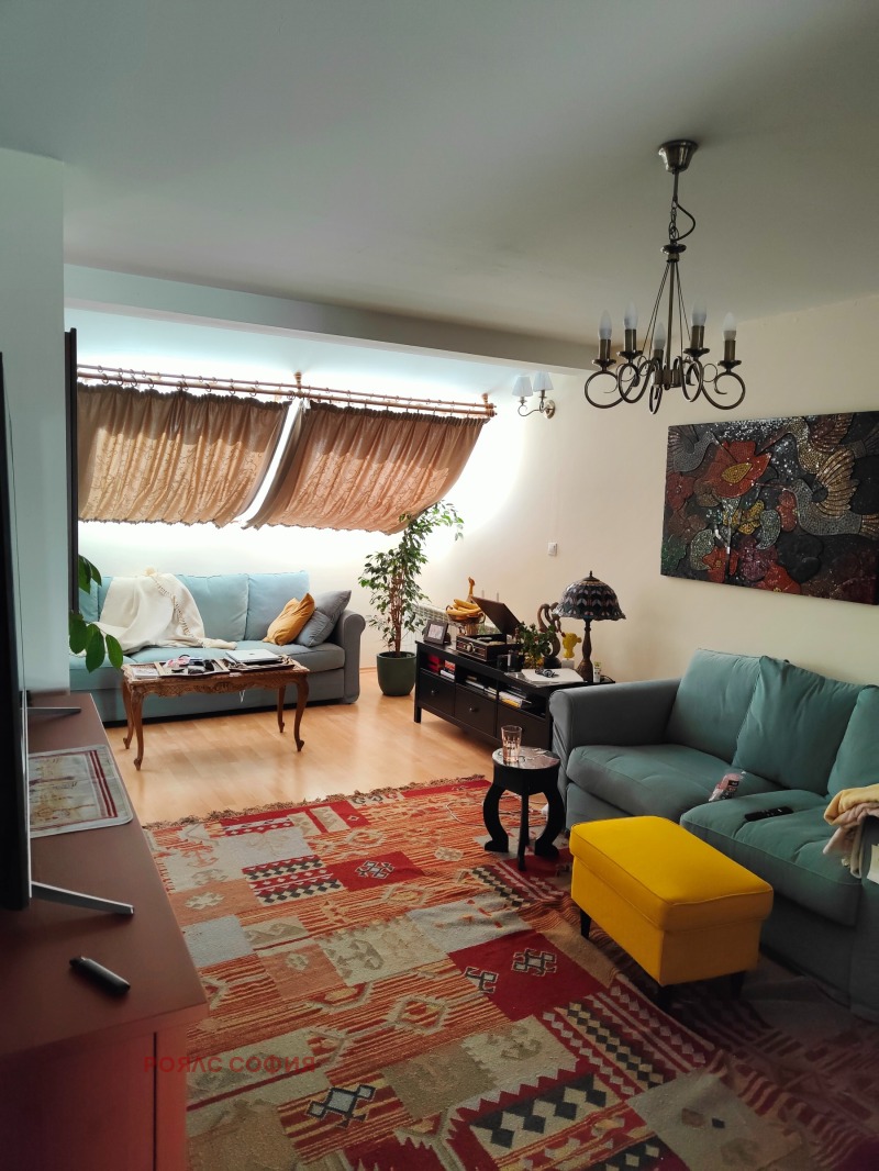 Eladó  2 hálószobás Sofia , v.z.Kinocentara 3 csast , 130 négyzetméter | 50615286 - kép [3]
