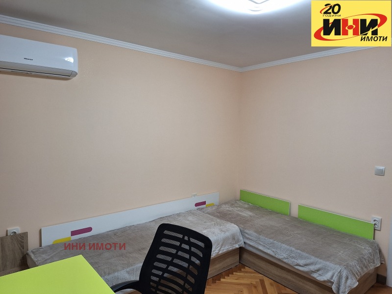 Продава 3-СТАЕН, гр. Русе, Възраждане, снимка 12 - Апартаменти - 52710685