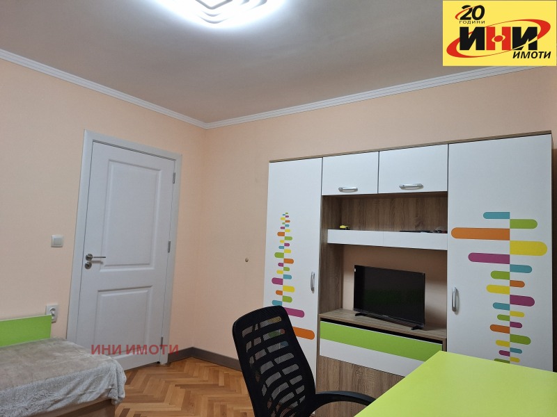 Продава 3-СТАЕН, гр. Русе, Възраждане, снимка 11 - Апартаменти - 52710685