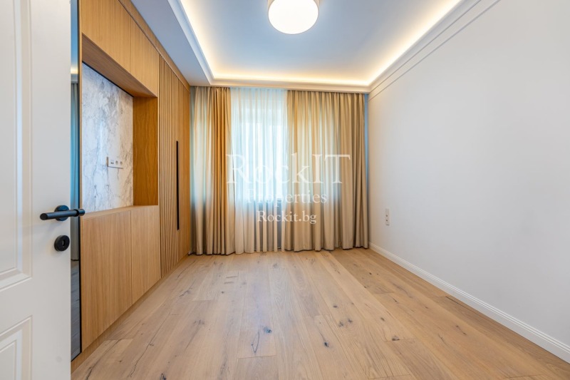 На продаж  3 кімнатна София , Докторски паметник , 180 кв.м | 30854279 - зображення [12]