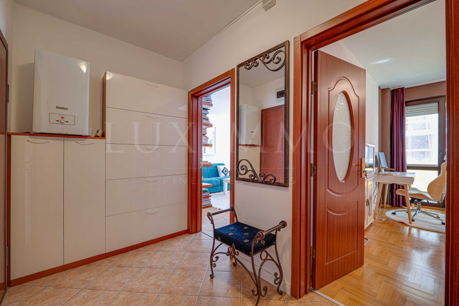 Продава 2-СТАЕН, гр. София, Оборище, снимка 12 - Апартаменти - 55890037