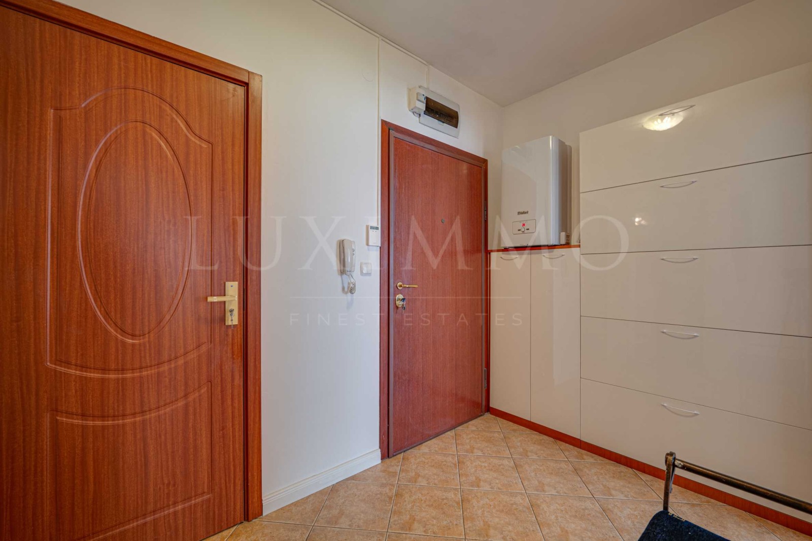 Продава 2-СТАЕН, гр. София, Оборище, снимка 13 - Апартаменти - 55890037