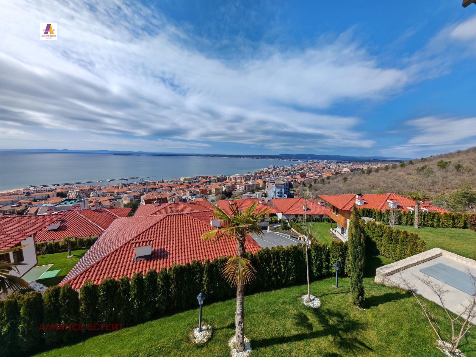 Продава КЪЩА, гр. Свети Влас, област Бургас, снимка 4 - Къщи - 54106911