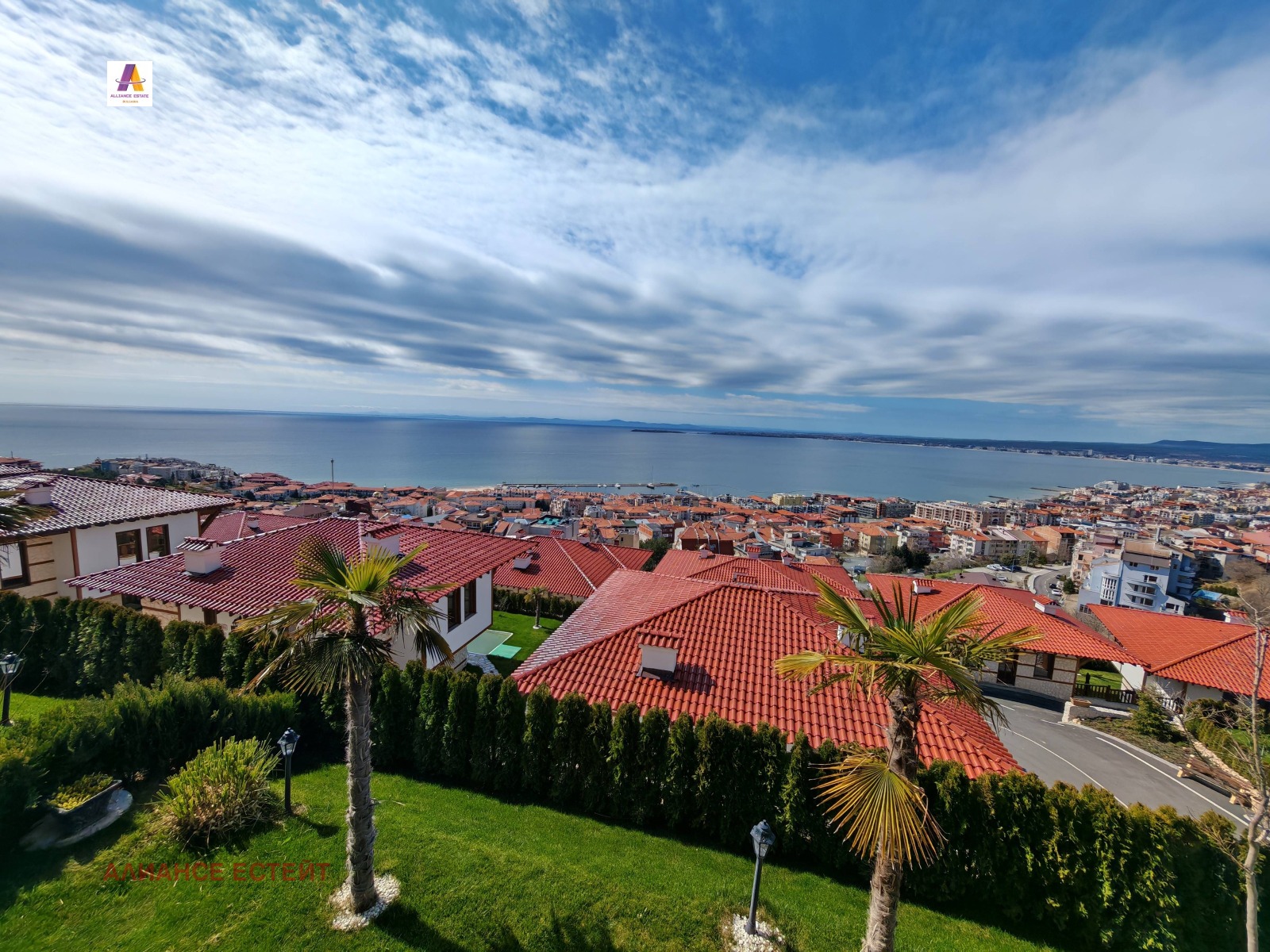 Продава КЪЩА, гр. Свети Влас, област Бургас, снимка 5 - Къщи - 54106911