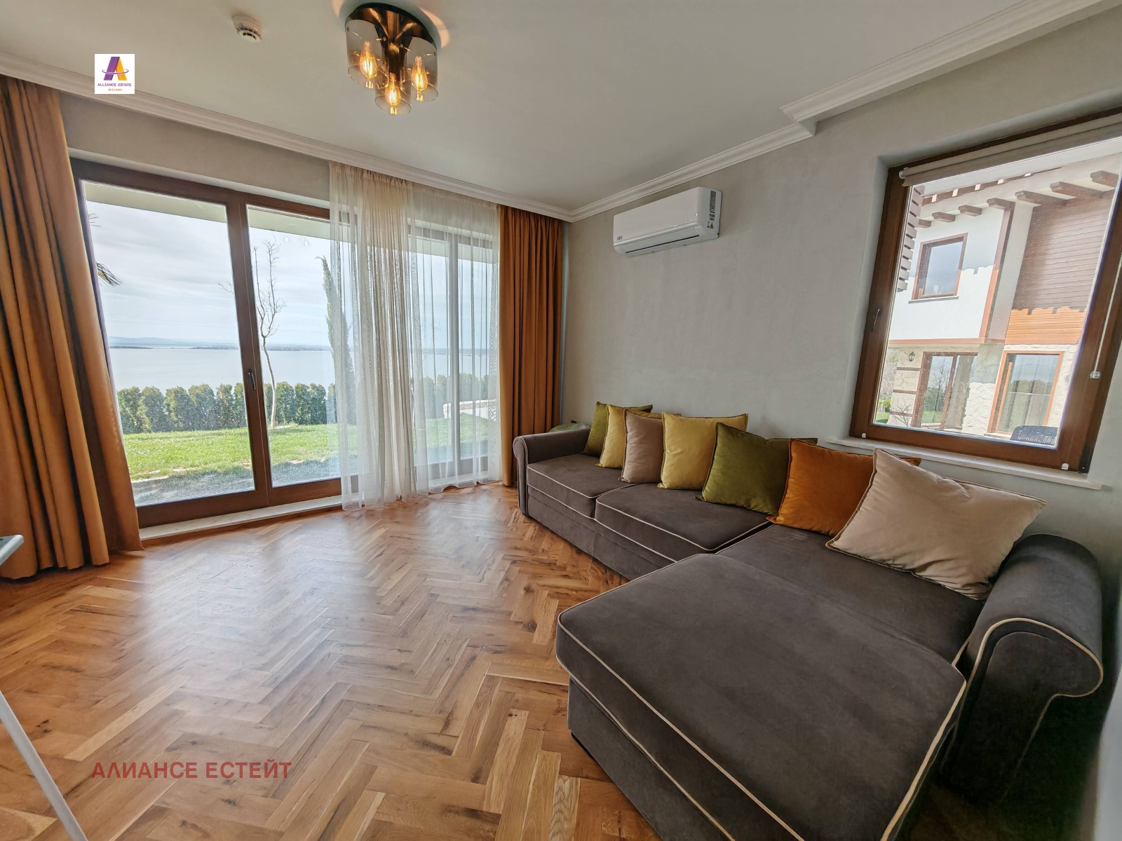 Продава КЪЩА, гр. Свети Влас, област Бургас, снимка 12 - Къщи - 54106911