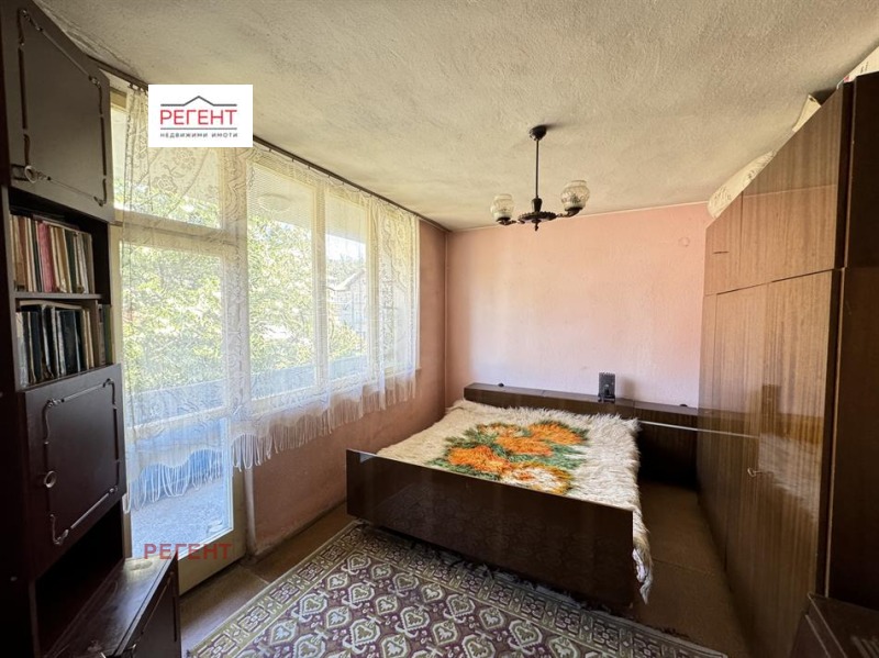 Продава 2-СТАЕН в град Габрово, Дядо Дянко - 66 кв.м / 41 925.93 € » 82 000 лв., РЕГЕНТ