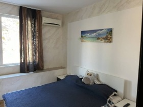 1 bedroom Lazur, Burgas 2