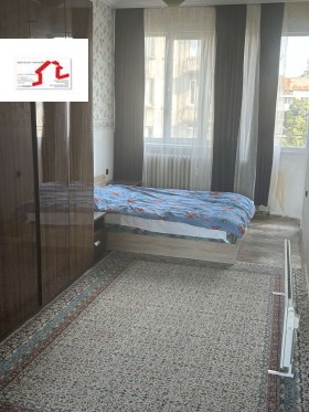 3 bedroom Tsentar, Sofia 8