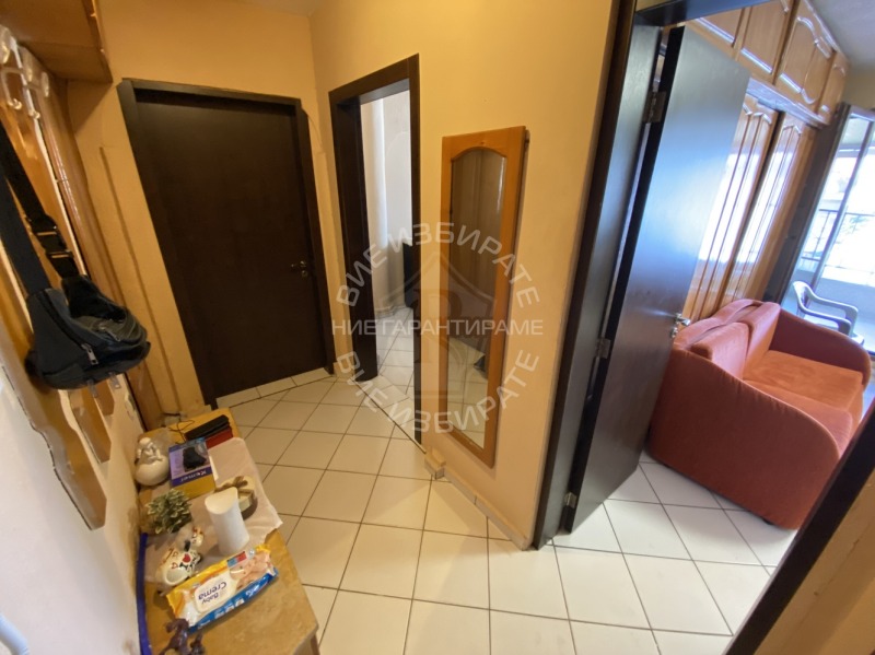 Продава 3-СТАЕН, гр. Варна, Цветен квартал, снимка 3 - Апартаменти - 52985242