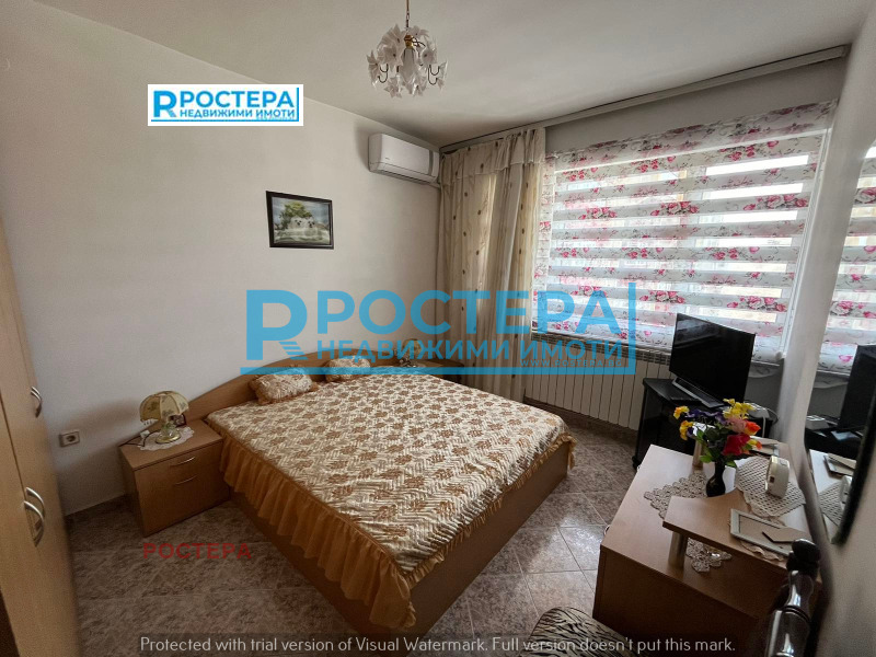 Продава 4-СТАЕН, гр. Търговище, Център, снимка 4 - Aпартаменти - 47573631