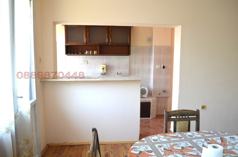 Продава КЪЩА, с. Радиново, област Пловдив, снимка 14 - Къщи - 53081200