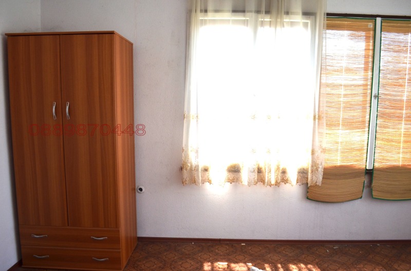 Продава КЪЩА, с. Радиново, област Пловдив, снимка 12 - Къщи - 53081200