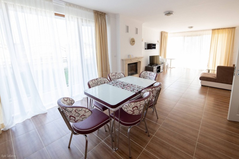 Продава КЪЩА, с. Лозенец, област Бургас, снимка 8 - Къщи - 53113001