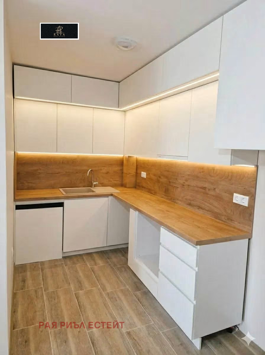 Продава 2-СТАЕН, гр. Пловдив, Остромила