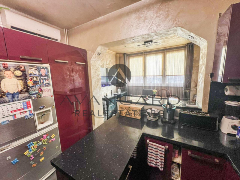 Продава 3-СТАЕН в град Пловдив, Изгрев - 60 кв.м / 122 399 € » 239 391.64 лв., АВАНГАРД РИЪЛ ЕСТЕЙТ