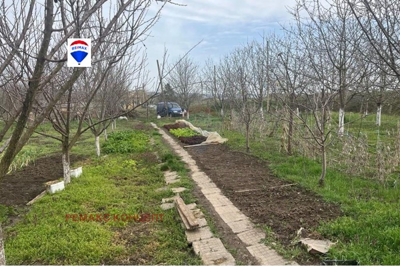 Продава КЪЩА в област Шумен, с. Илия Блъсково - 106 кв.м / 86 478 € » 169 136.27 лв., РЕМАКС КОНЦЕПТ