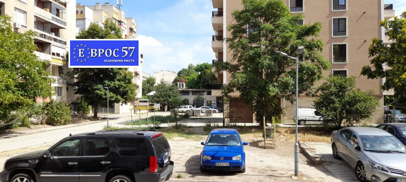 Продава  3-стаен град Пловдив , Въстанически , 115 кв.м | 44967755 - изображение [2]
