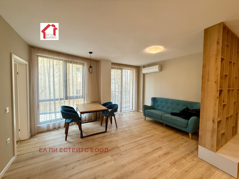 Продава 3-СТАЕН, гр. София, Изток