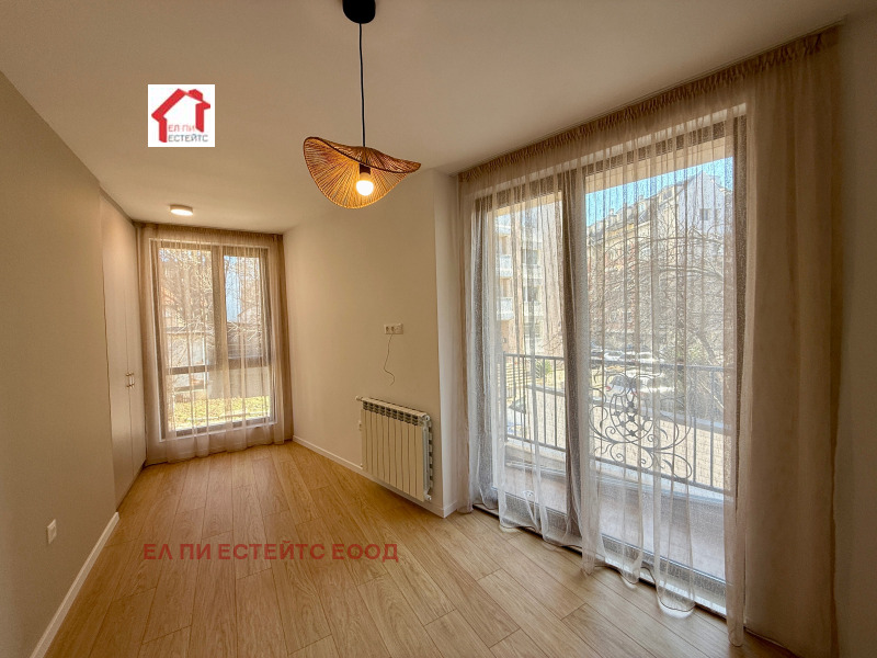 Продава 3-СТАЕН, гр. София, Изток, снимка 4 - Апартаменти - 53175697