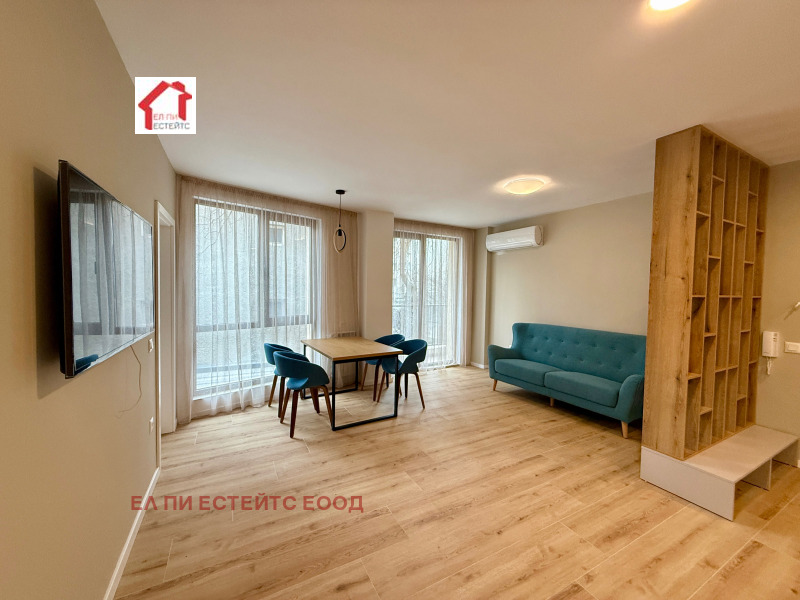 Продава 3-СТАЕН, гр. София, Изток