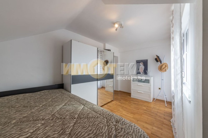 Na sprzedaż  3+ sypialni Warna , Briz , 109 mkw | 84012456 - obraz [8]