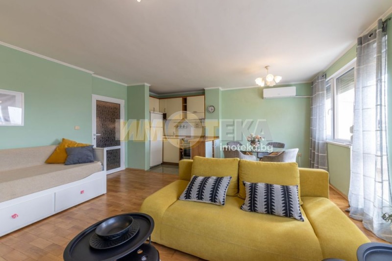 Na sprzedaż  3+ sypialni Warna , Briz , 109 mkw | 84012456 - obraz [2]