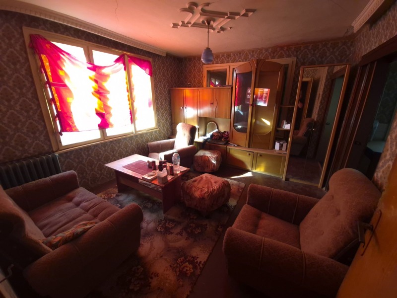 Satılık  Ev Pleven , Şirok centar , 160 metrekare | 76040246 - görüntü [3]