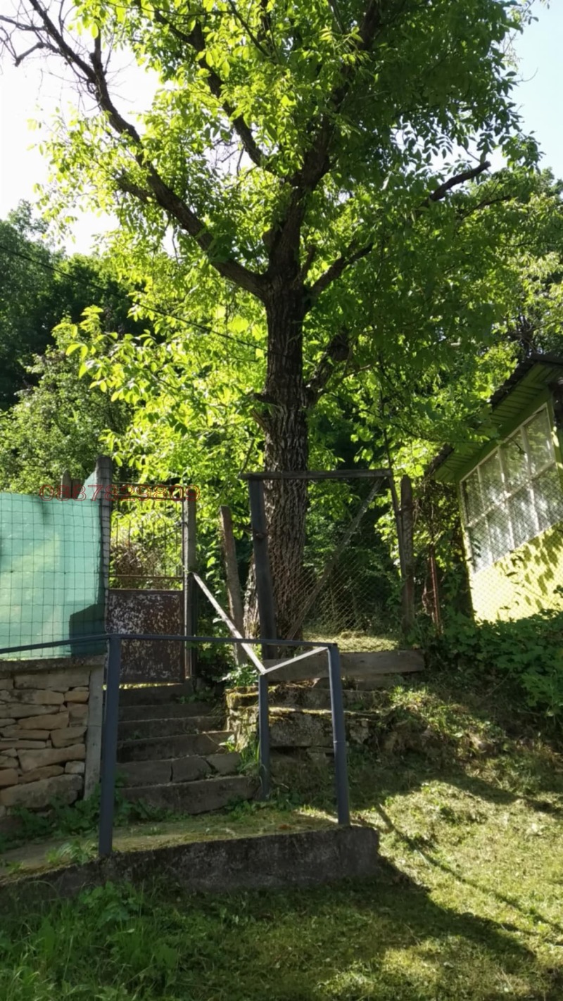 Продава КЪЩА, с. Харачерите, област Габрово