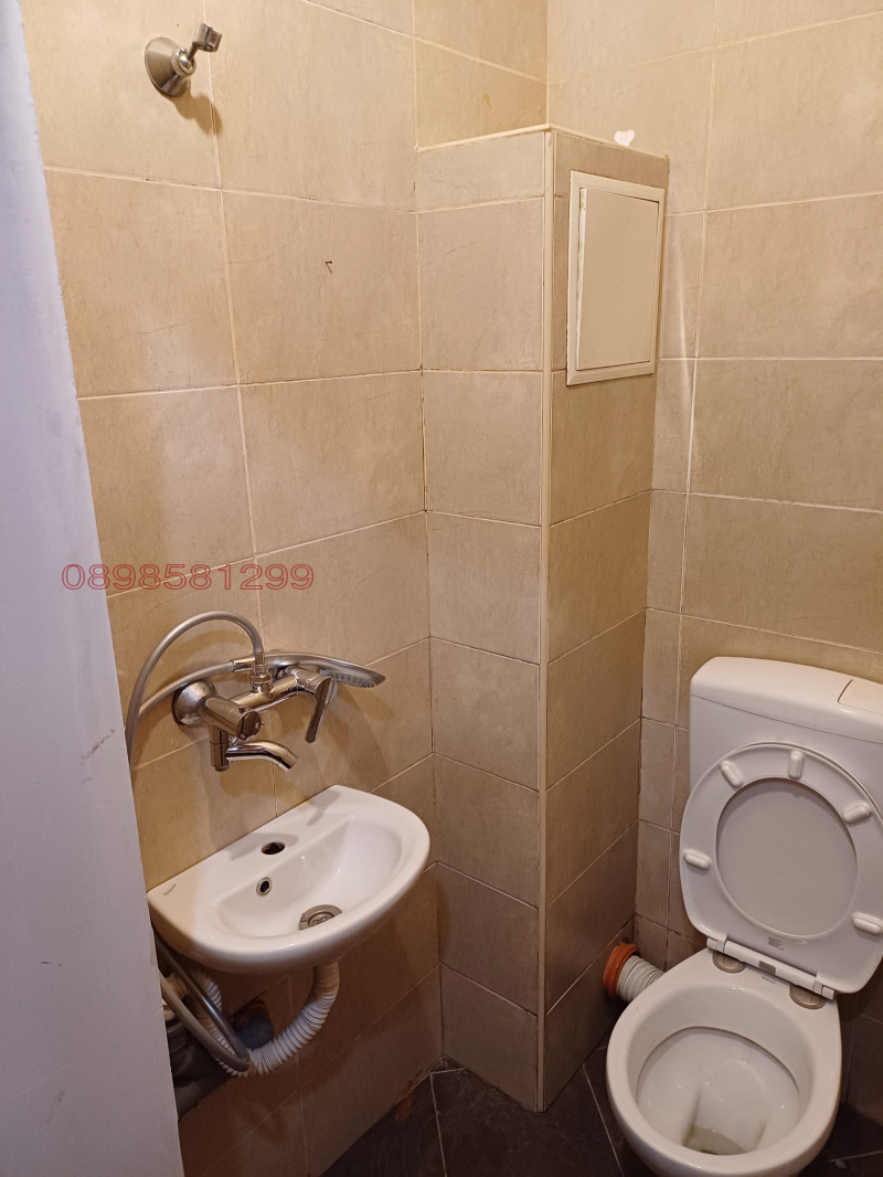 Продава МАГАЗИН, гр. София, Лагера, снимка 8 - Магазини - 52804624