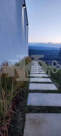 Продава КЪЩА, област Добрич, с. Църква • 160000 € / 312932.80 лв. • 49775791 3