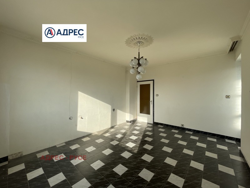 Продава  2-стаен град Русе , Дружба 3 , 63 кв.м | 61241577 - изображение [2]